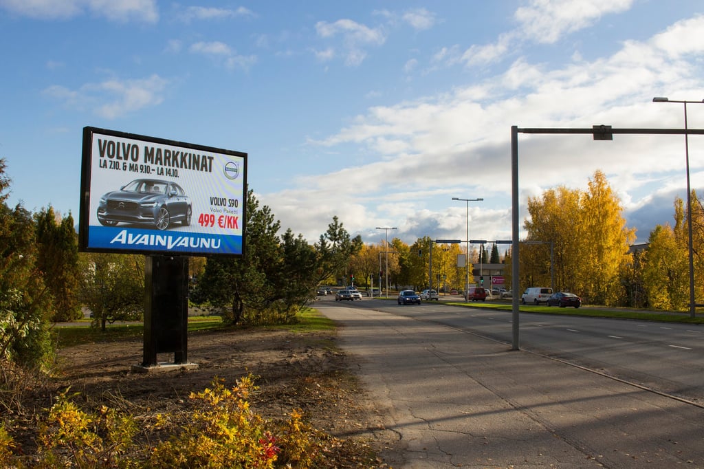 Mainoksen suunnittelu, mainoksen tekeminen