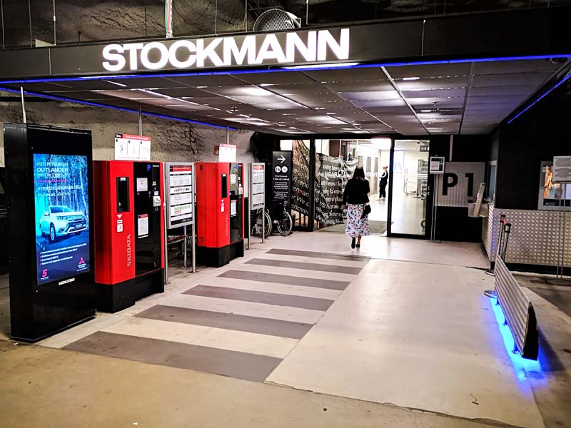 Q-park Stockmann Helsinki, Mitsubishi (5)